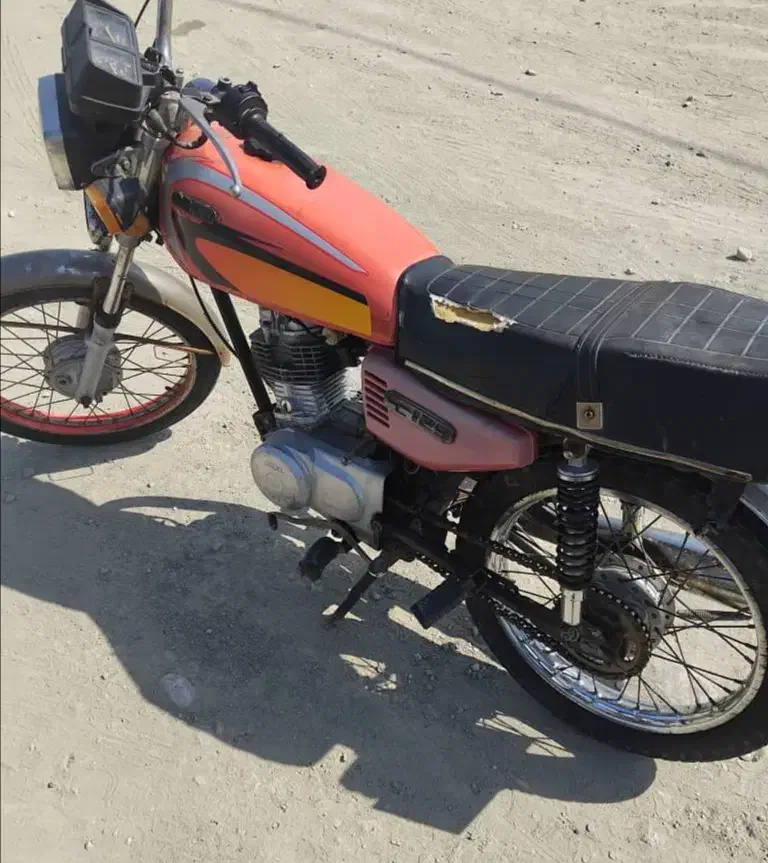 موتور|موتورسیکلت|کهنوج, |دیوار