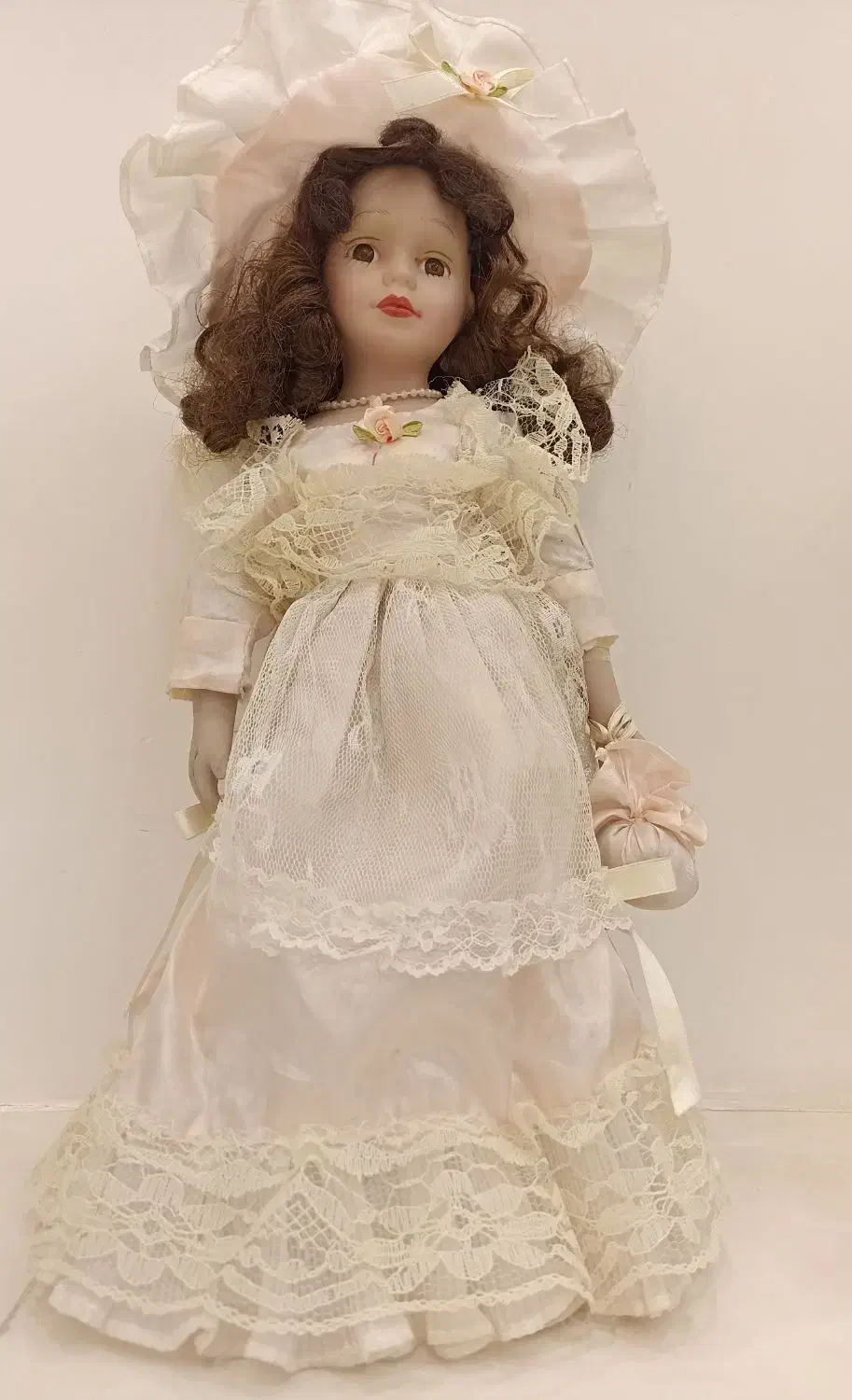 عروسک سرامیکی|اسباب‌بازی بچه|بجنورد, |دیوار