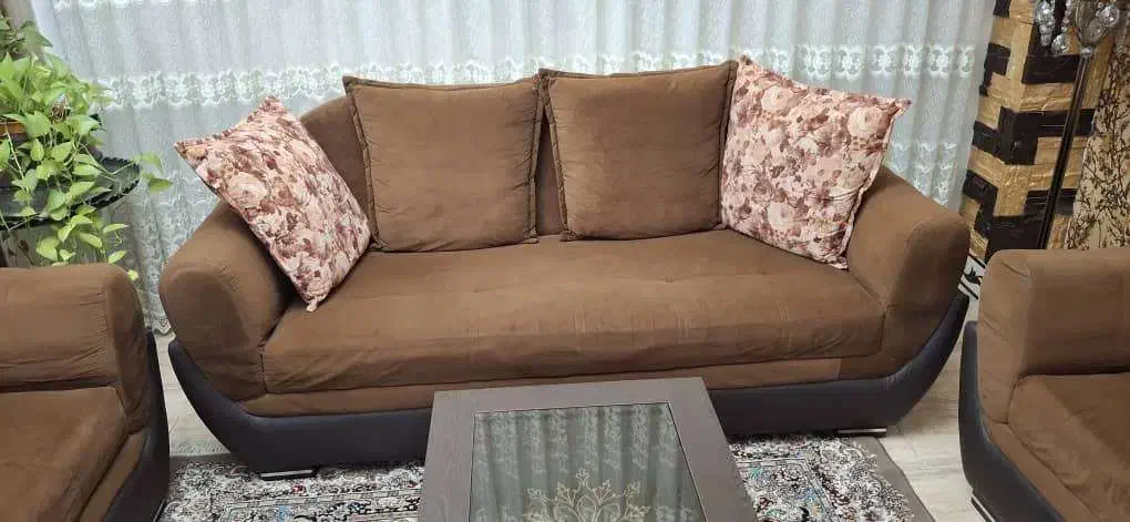 مبل 7 نفره راحتی|مبلمان خانگی و میز عسلی|بابل, |دیوار