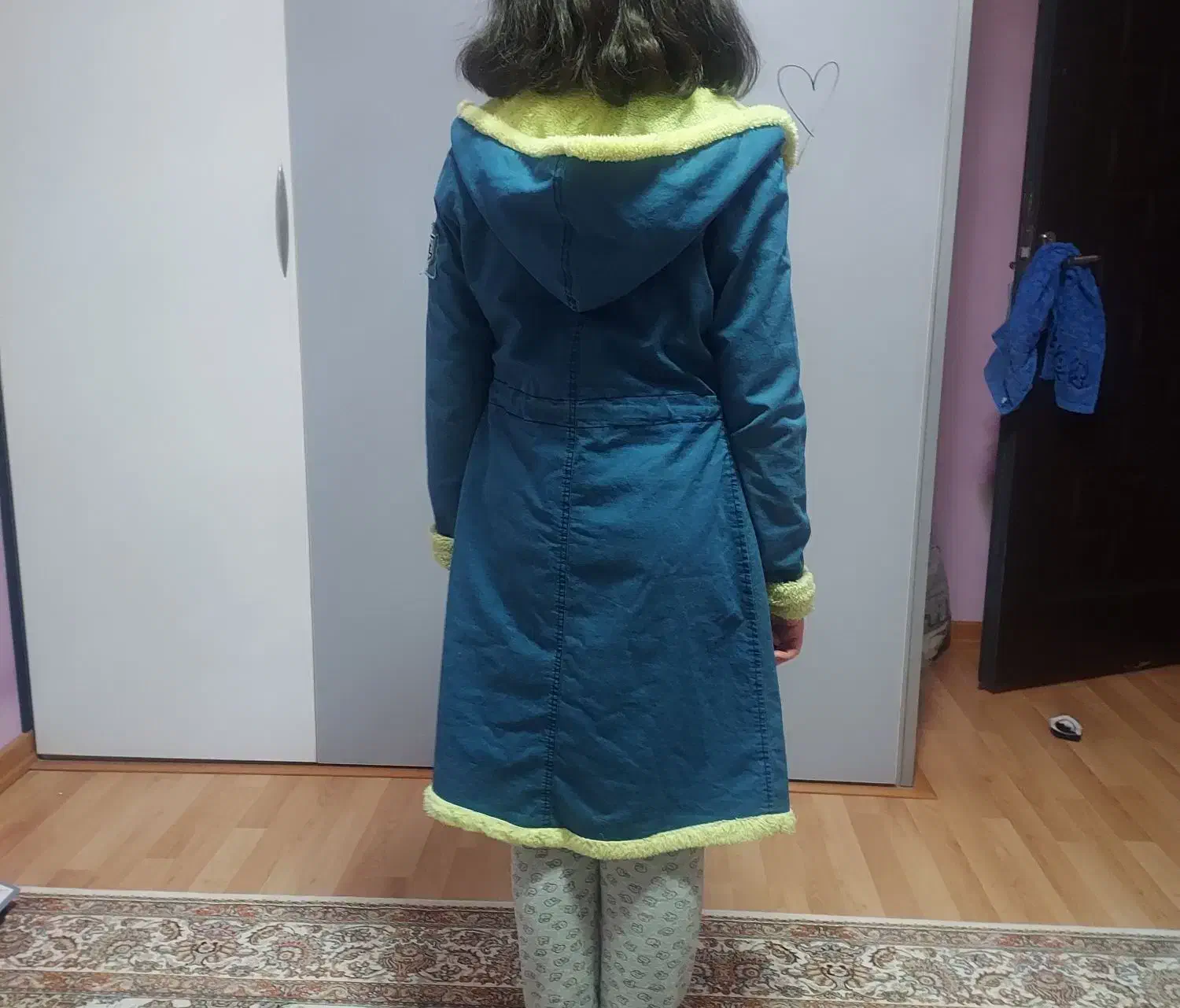 پالتو دخترانه از سن ۱۰ تا ۱۵|لباس|اردبیل, |دیوار