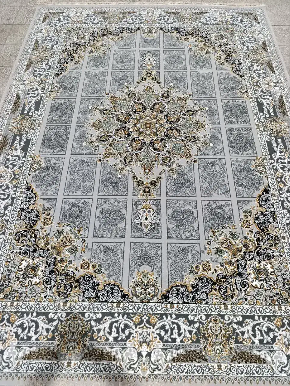 فرش ماهلین|فرش|سلماس, |دیوار