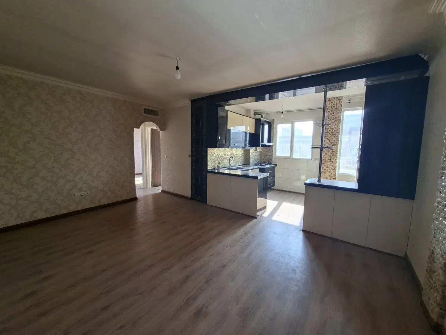 آپارتمان ۶۳ متری تسلیحات باغچه|فروش آپارتمان|تهران, تسلیحات|دیوار