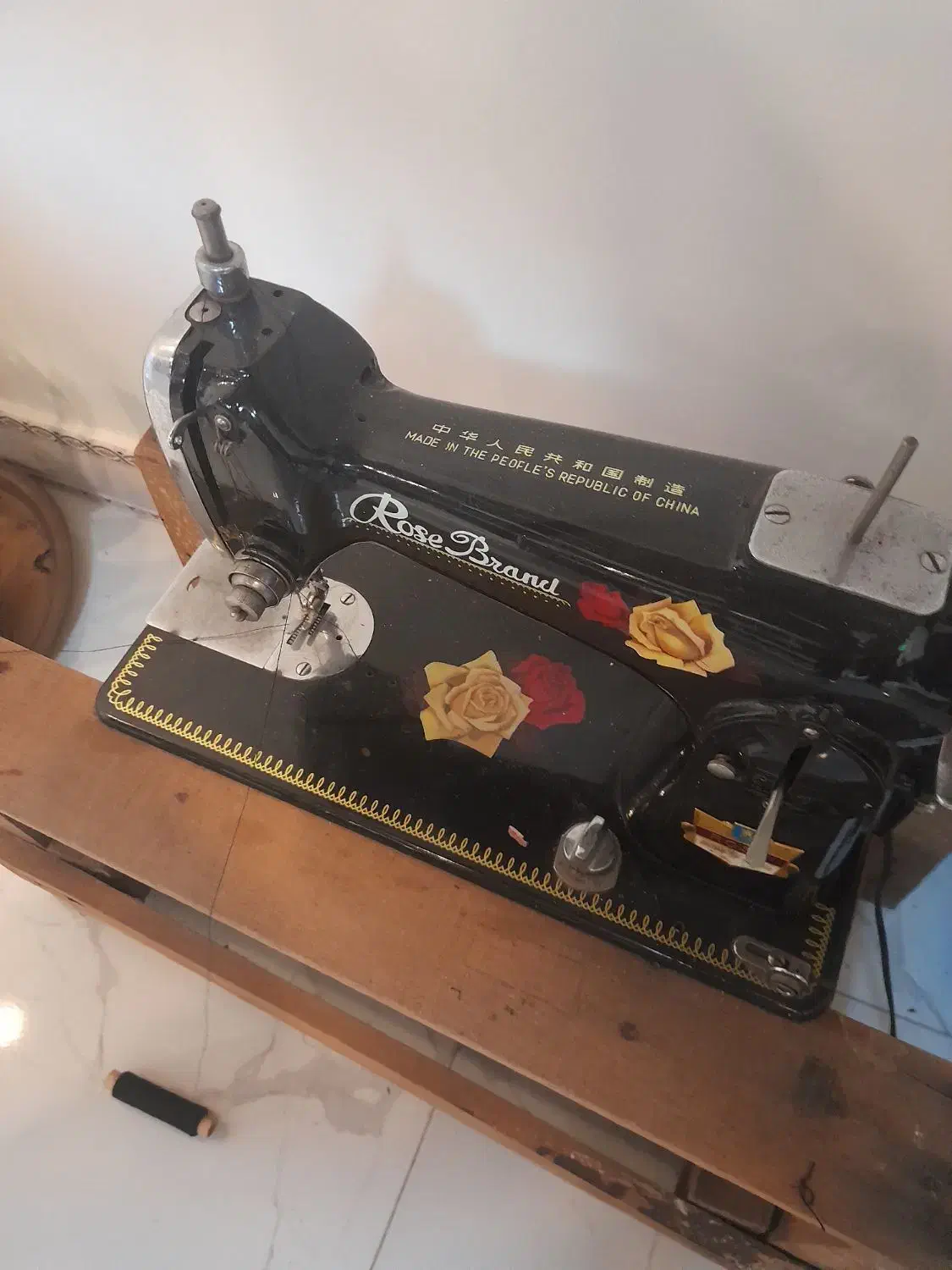 یک عدد چرخ خیاطی دستی|چرخ خیاطی و ریسندگی|لاهیجان, شهرک جانبازان|دیوار