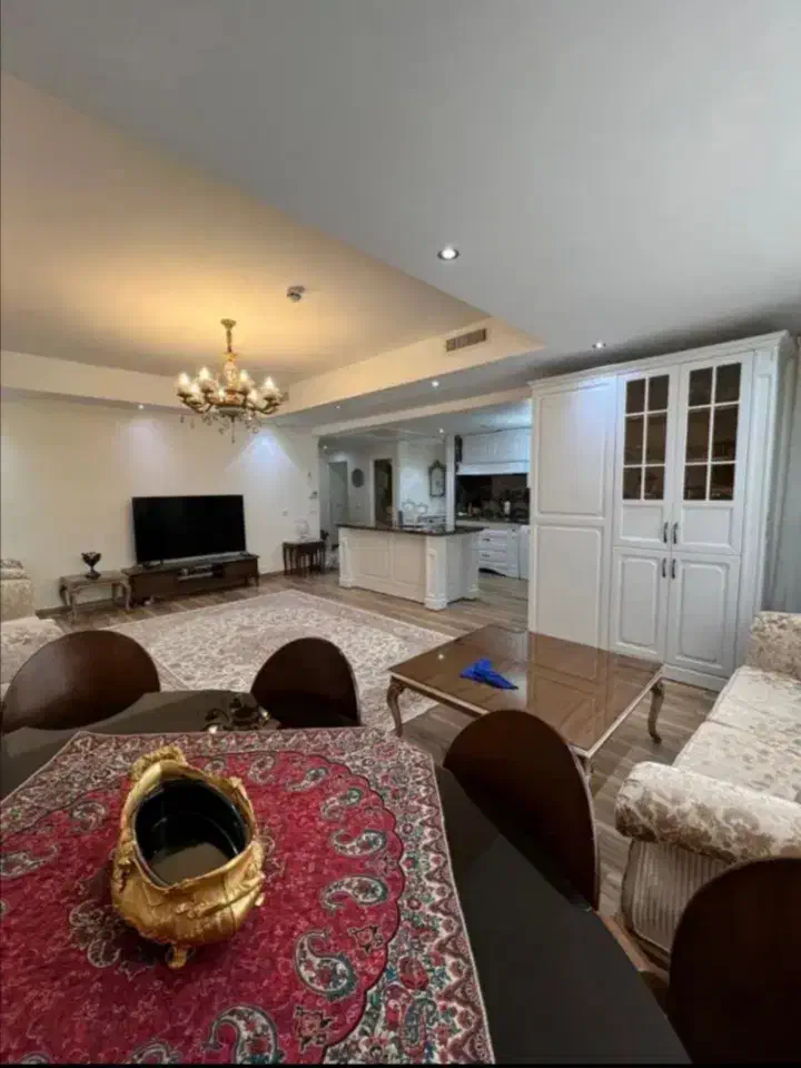 واحد 128 متری 3 خواب 4 قدمی دریاچه