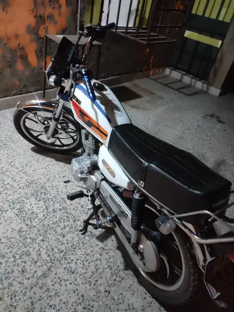 موتور 200 کویر 99|موتورسیکلت|دهدشت, |دیوار