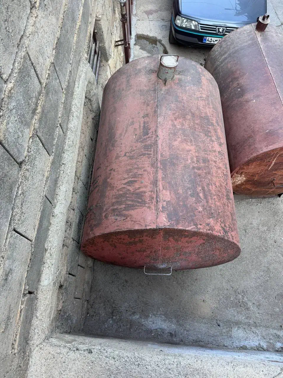 تانکر بزرگ ۱۰۰۰لیتری|مصالح و تجهیزات ساختمان|جوانرود, |دیوار