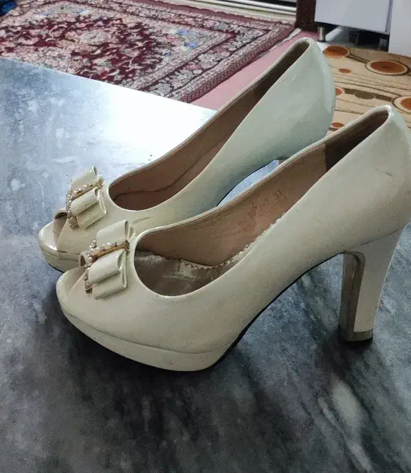 کفش مجلسی|کیف، کفش، کمربند|خرم‌آباد, |دیوار