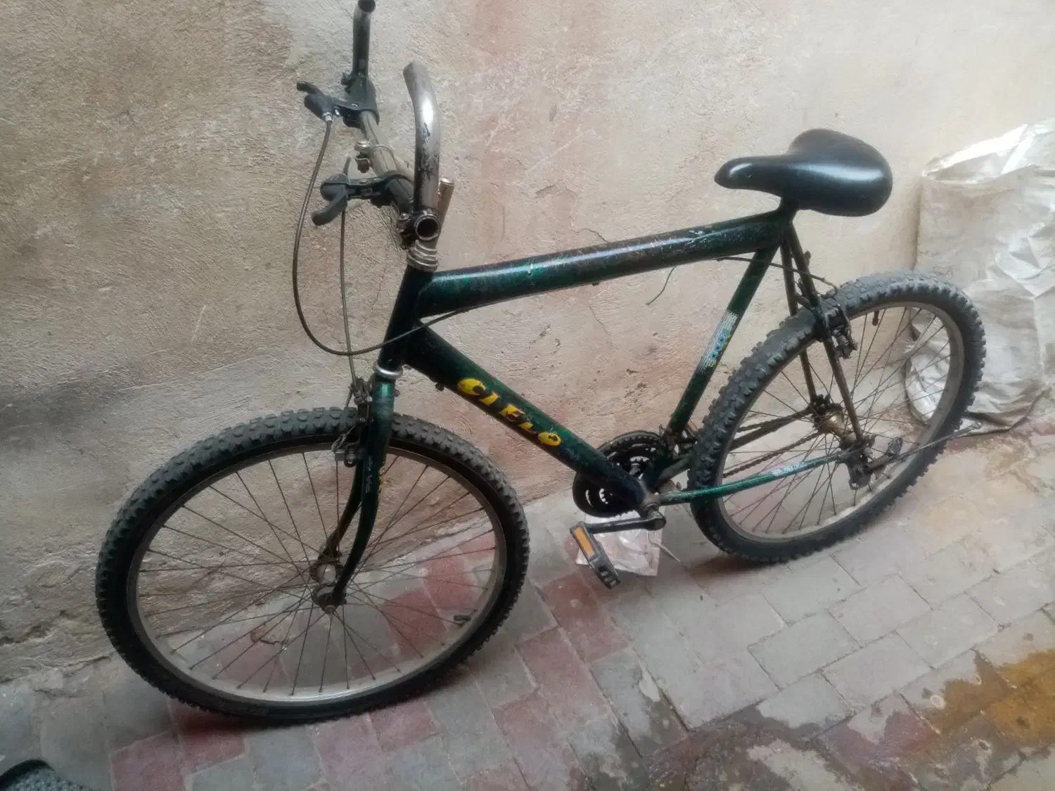 دوچزخه 26 اهنی|دوچرخه، اسکیت، اسکوتر|قرچک, امین آباد|دیوار