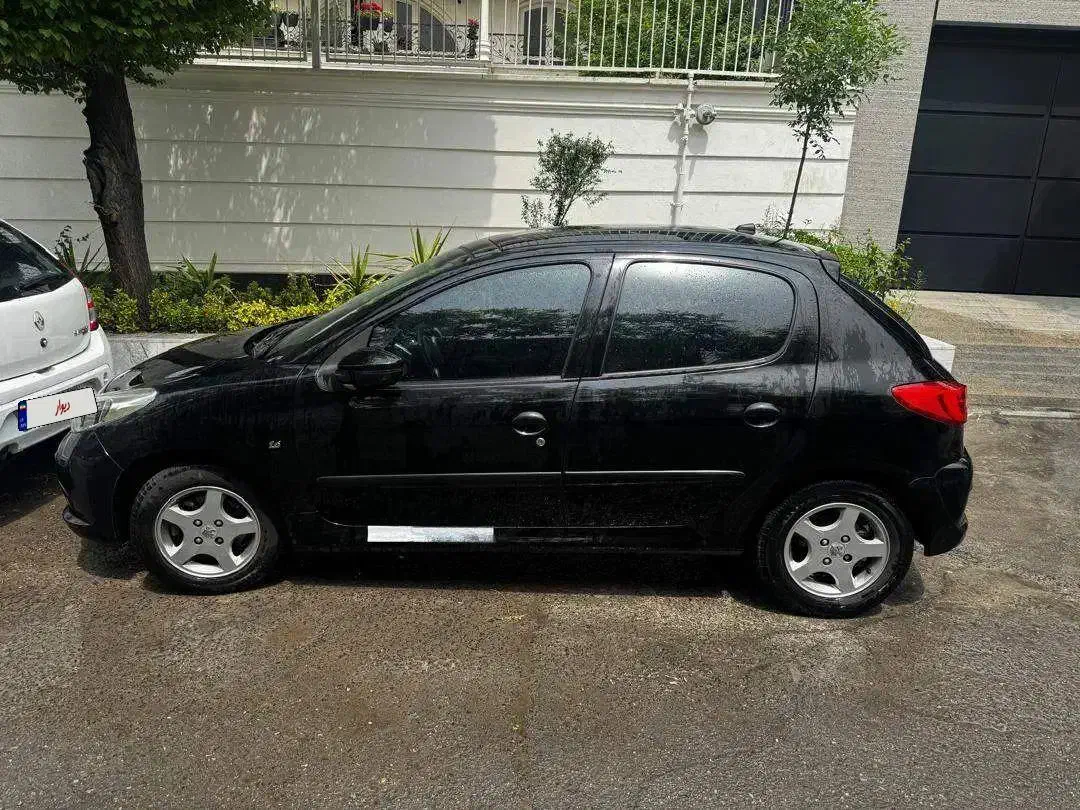 پژو ۲۰۷ دنده‌ای سقف پانوراما مدل ۱۴۰۰|خودرو سواری و وانت|تهران, امانیه|دیوار