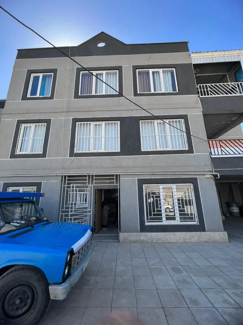 ویلایی پامچال /فاز چهار /مرکز شهر|فروش خانه و ویلا|هشتگرد, شهرک گلها|دیوار