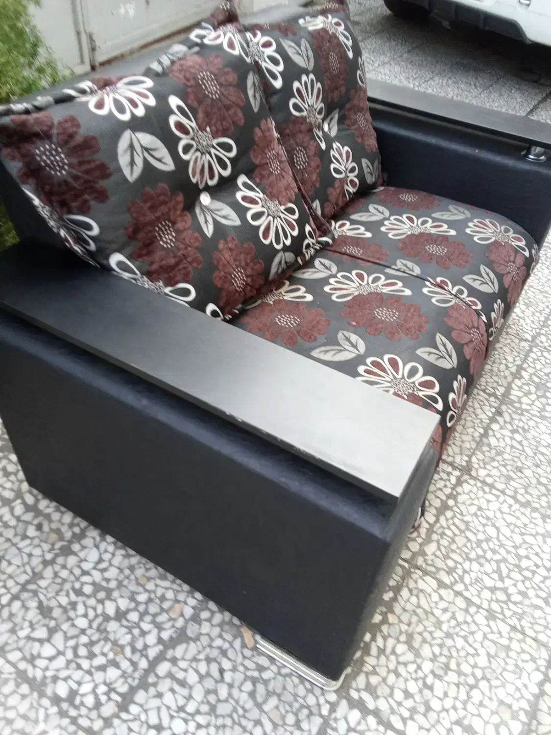 مبل راحتی|مبلمان خانگی و میز عسلی|رشت, کوی فکوری|دیوار