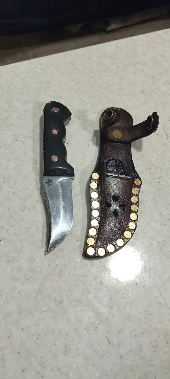 چاقو محمد طلا|کلکسیون اشیاء عتیقه|همدان, |دیوار