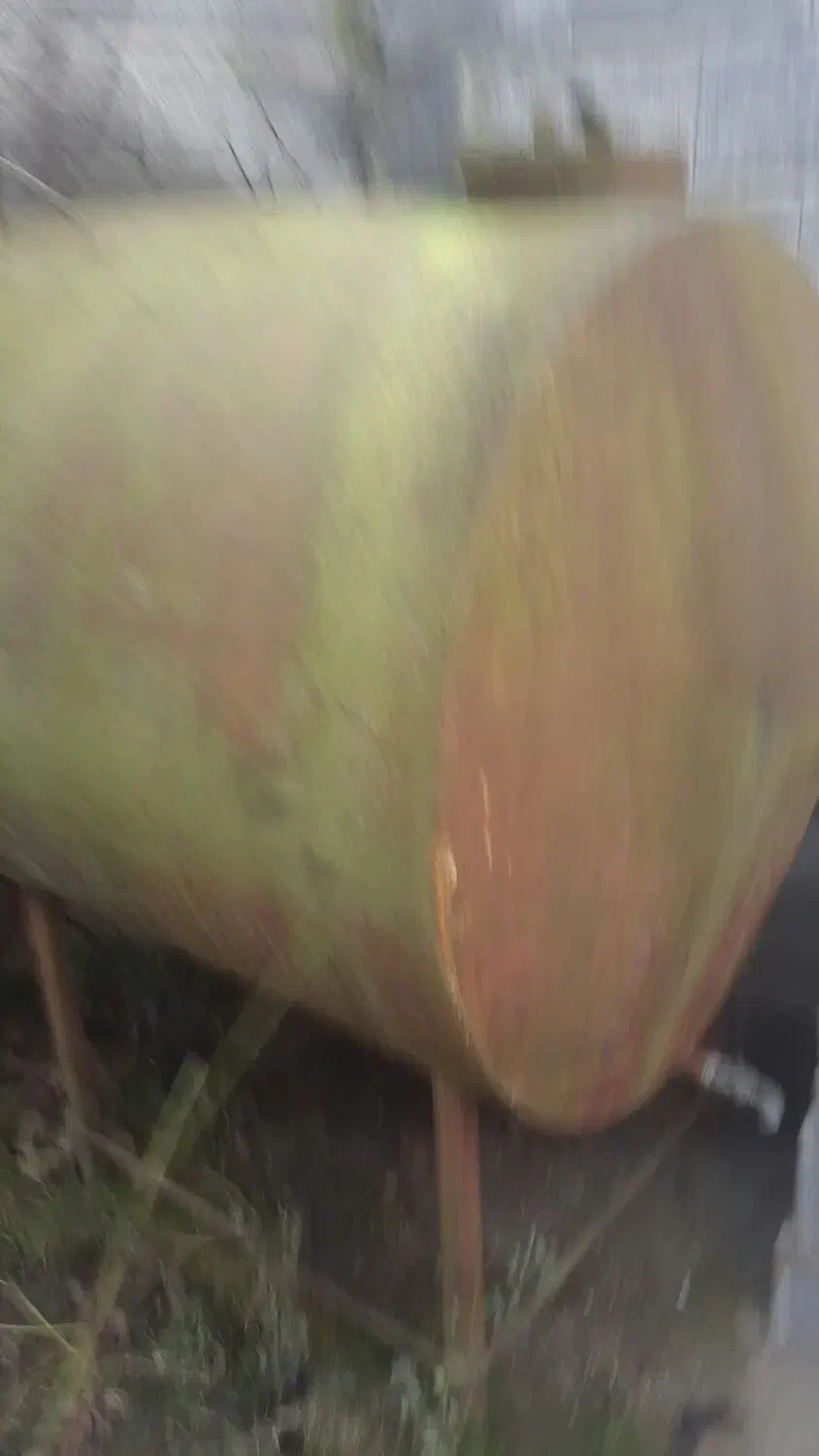 تانکر سوخت ۱۰۰۰ لیتری|مصالح و تجهیزات ساختمان|لشت نشا, |دیوار