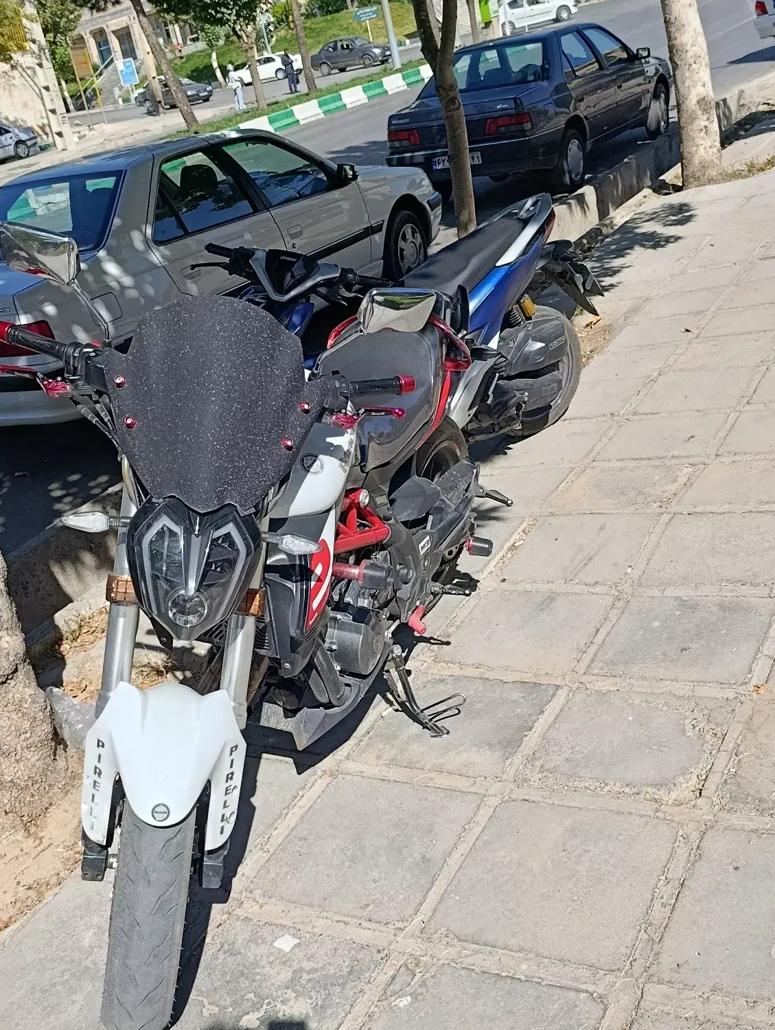 بنلی ۳۰۰خوش قیمت|موتورسیکلت|بروجرد, |دیوار