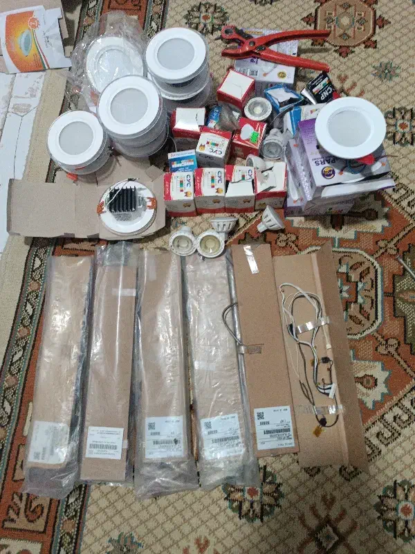 سیم لامپ تو کار|لامپ و چراغ|مشهد, شهرک امام هادی (شهرک غرب)|دیوار