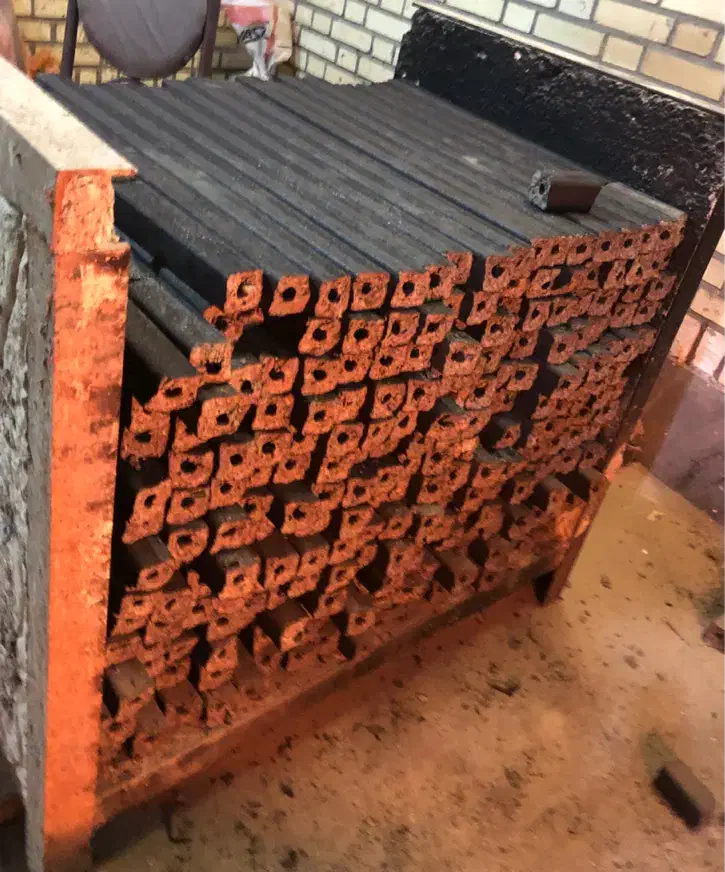 استخدام کارگر در کارگاه تولید زغال فشرده|استخدام صنعتی، فنی، مهندسی|نمین, |دیوار