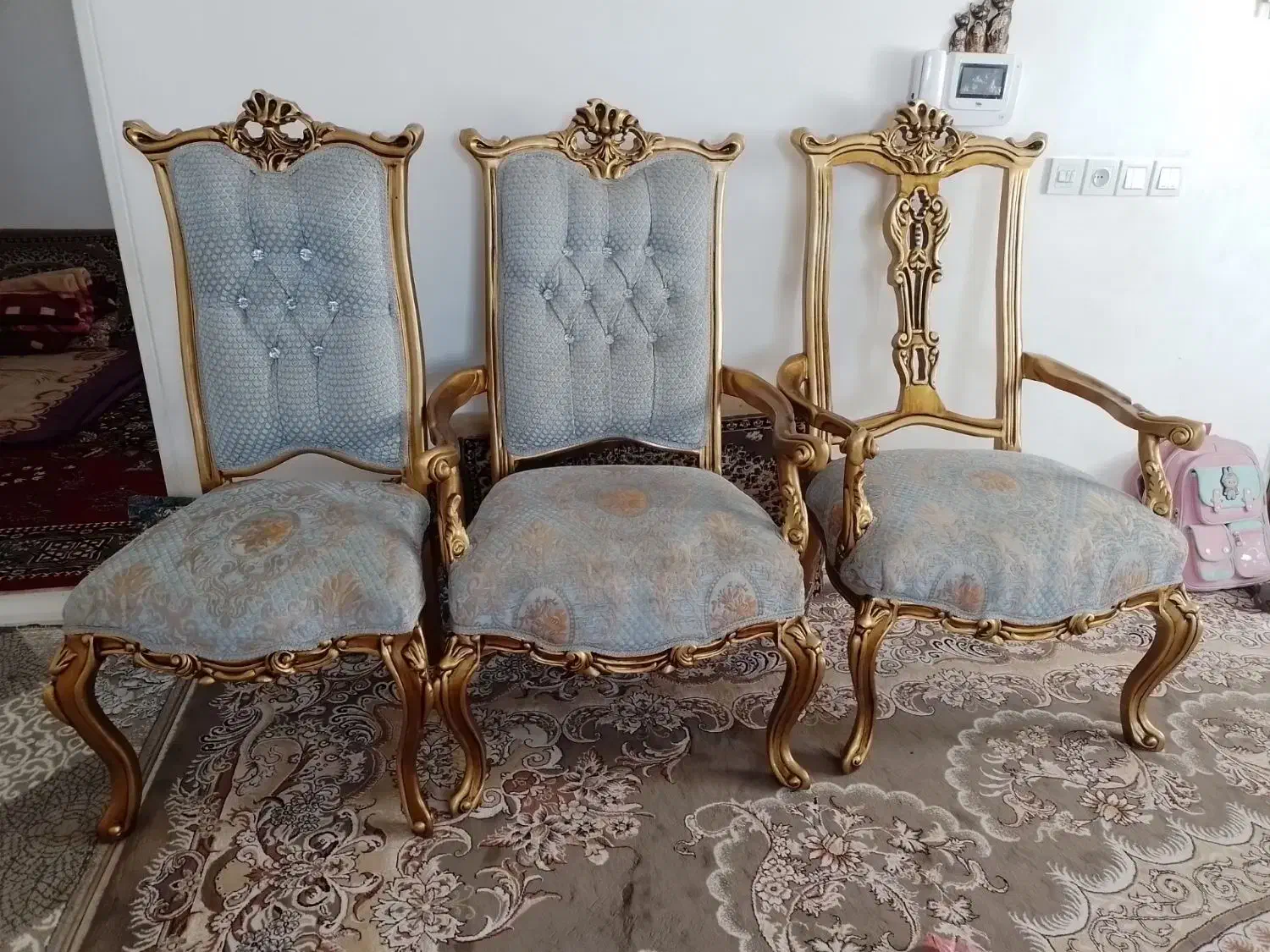 لوازم خانگی|مبلمان خانگی و میز عسلی|درگزین, |دیوار