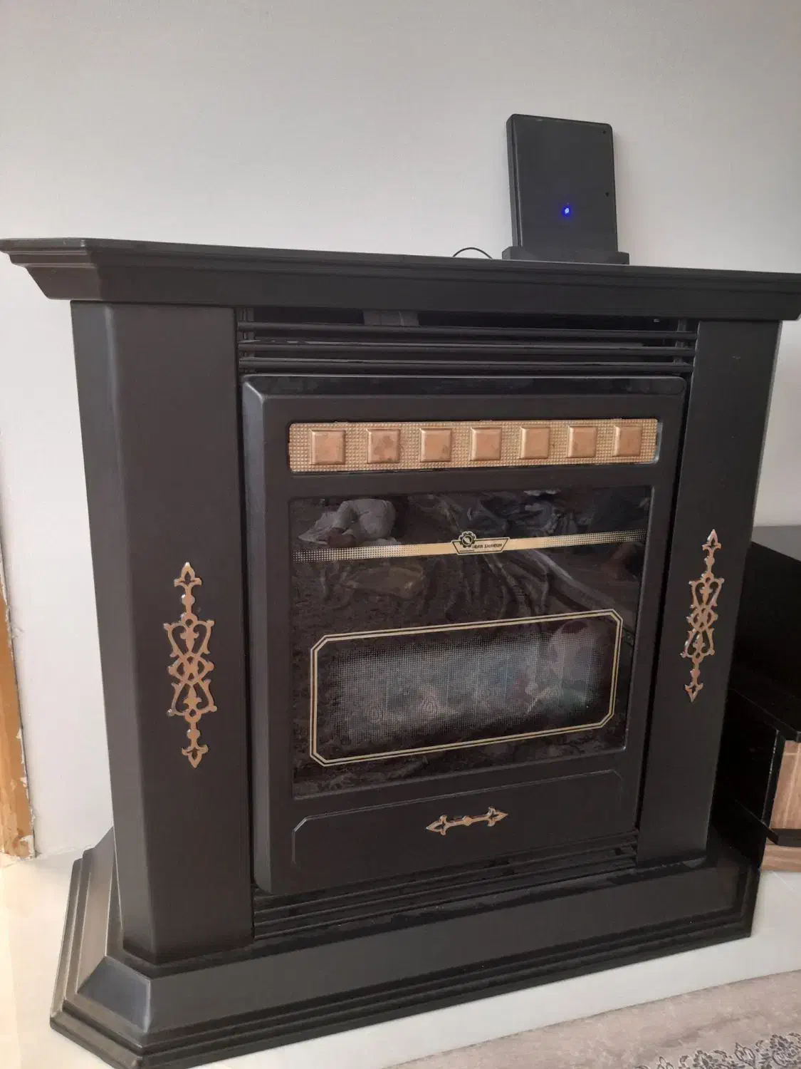 شومینه بزرگ ایران شرق|بخاری، هیتر، شومینه|شاندیز, |دیوار