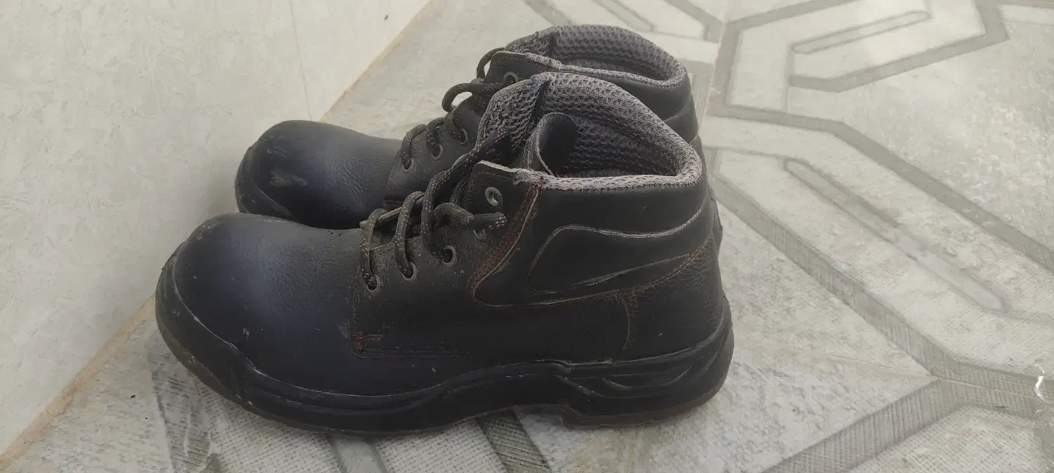 کفش ایمنی نو|کیف، کفش، کمربند|مرودشت, فرهنگ|دیوار