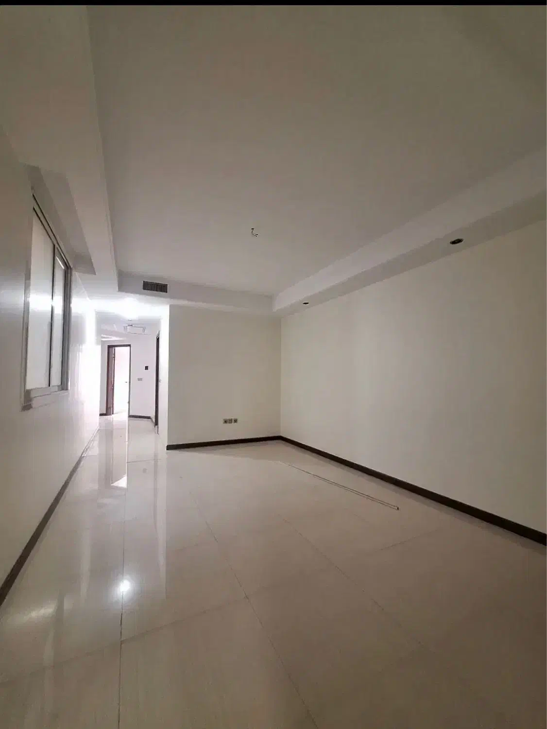 تاپ لوکیشن پاسداران۱۷۵متر/۳خواب(مستر)/ورودی لابی