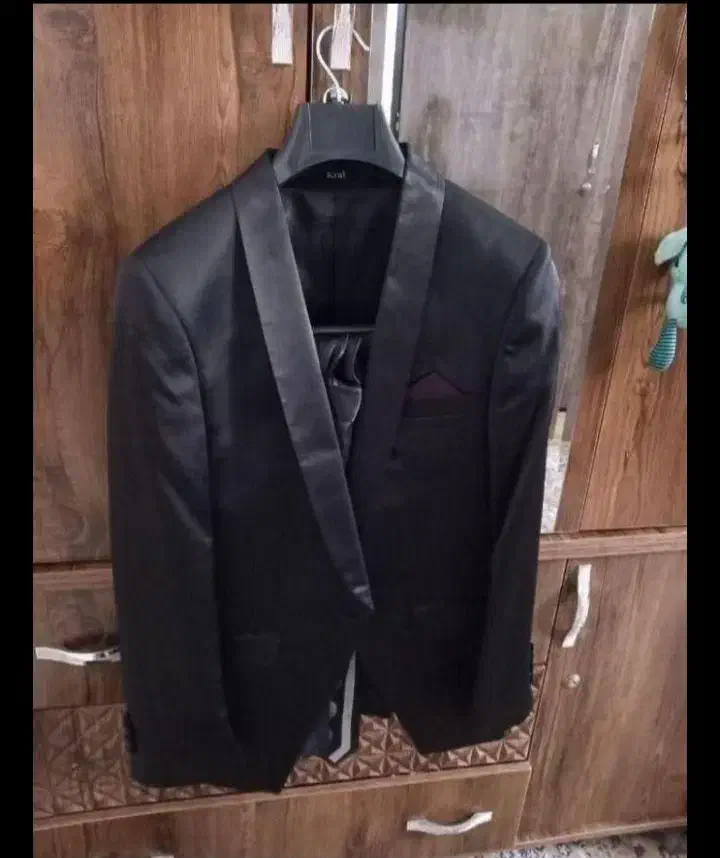 لباس زنانه مردانه نو|لباس|قم, آزادگان|دیوار