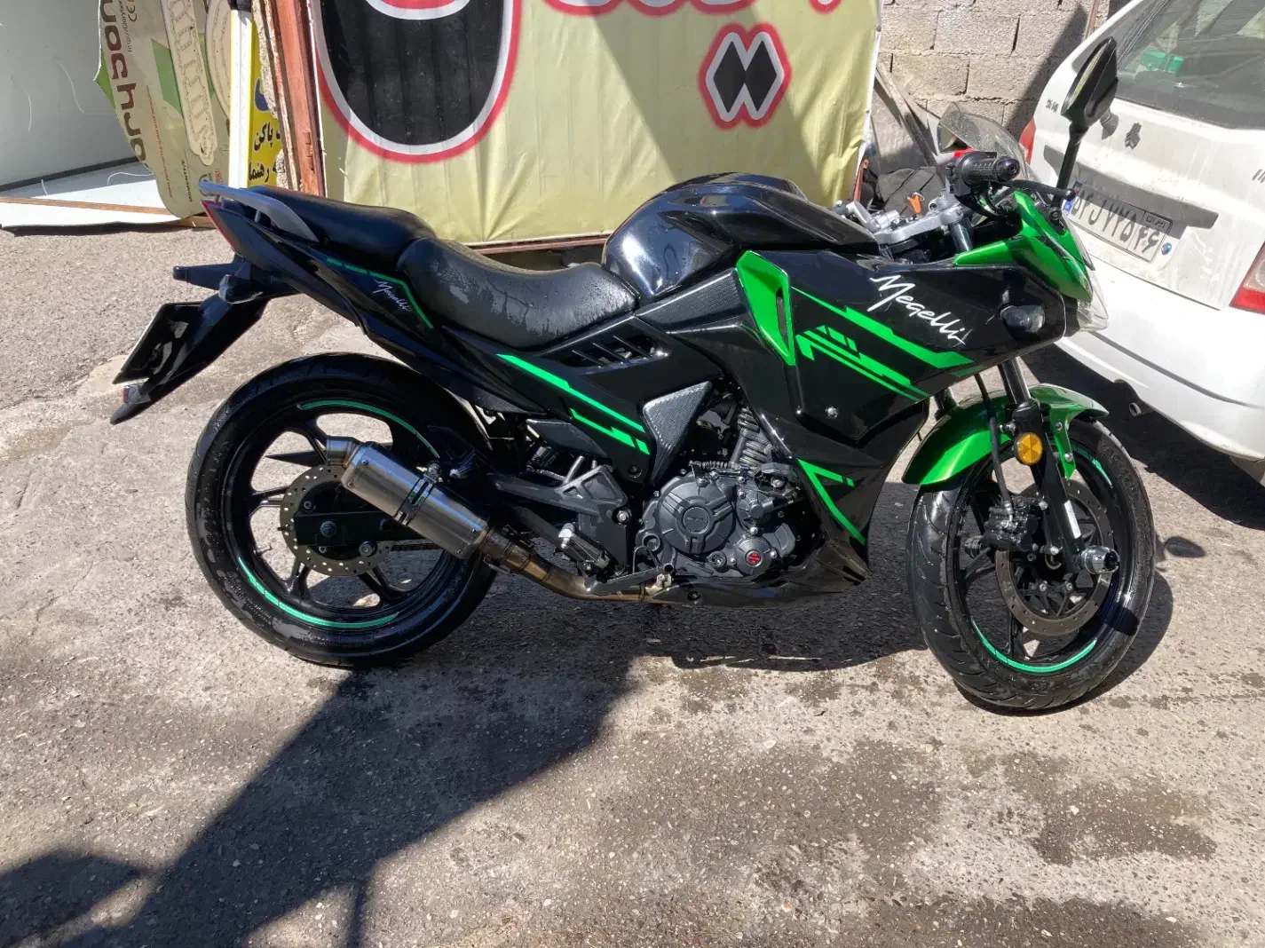 مگلی۲۰۰|موتورسیکلت|رشت, دباغیان|دیوار