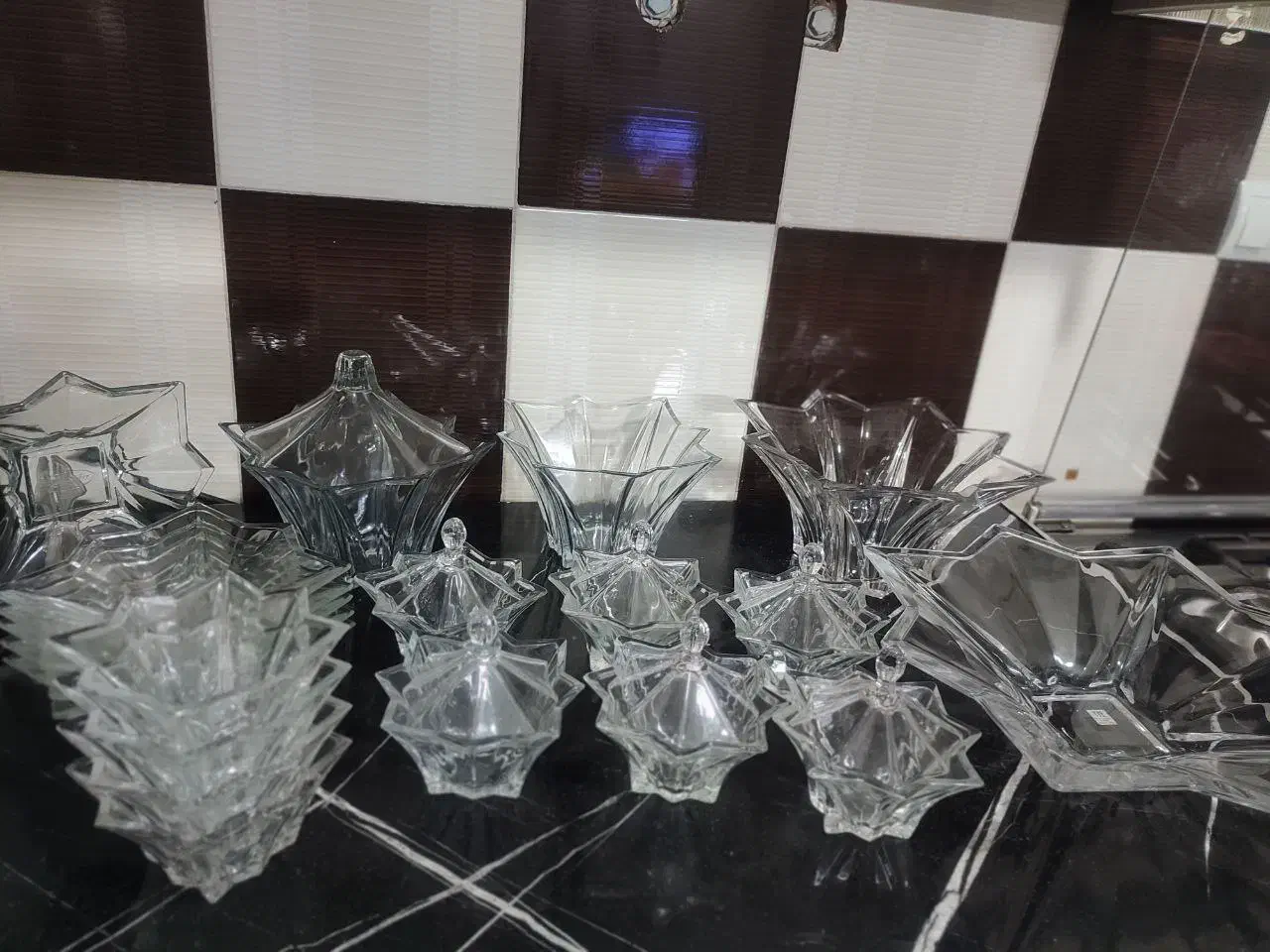 سرویس ستاره ای مناسب پذیرایی کامل|ظروف سرو و پذیرایی|قم, نیروگاه|دیوار