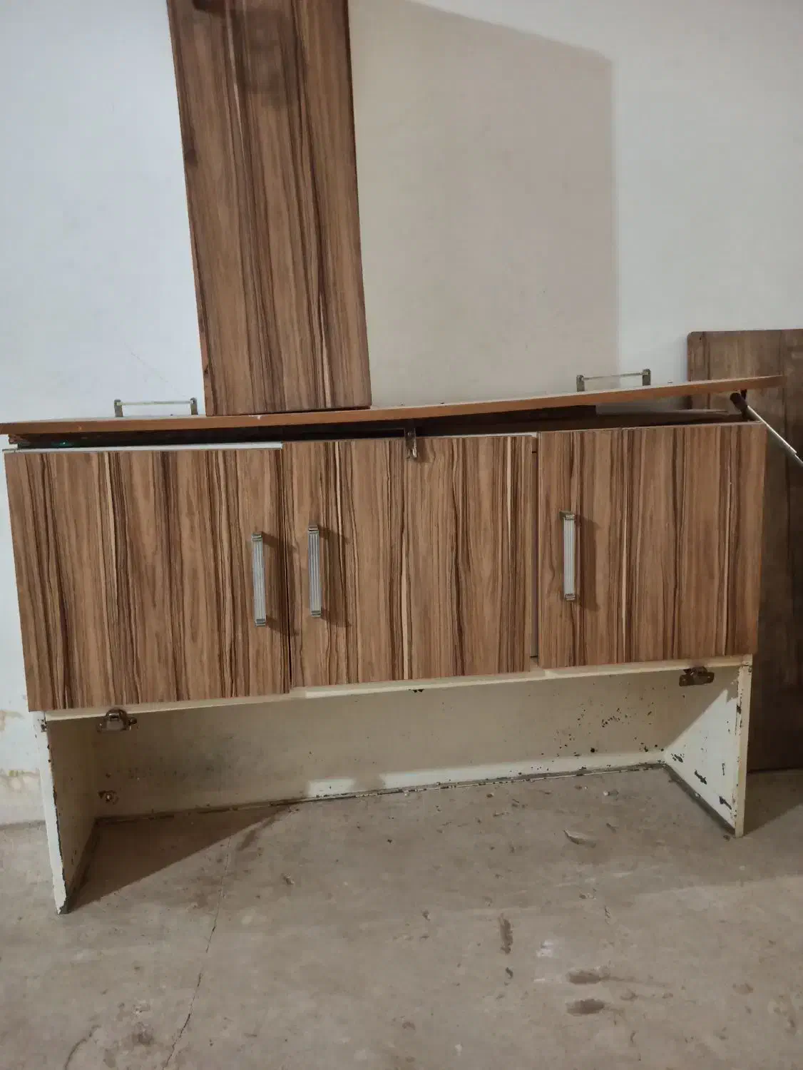 کابینت ام دی آف|آب‌چکان و نظم‌دهنده ظروف|زنجان, |دیوار