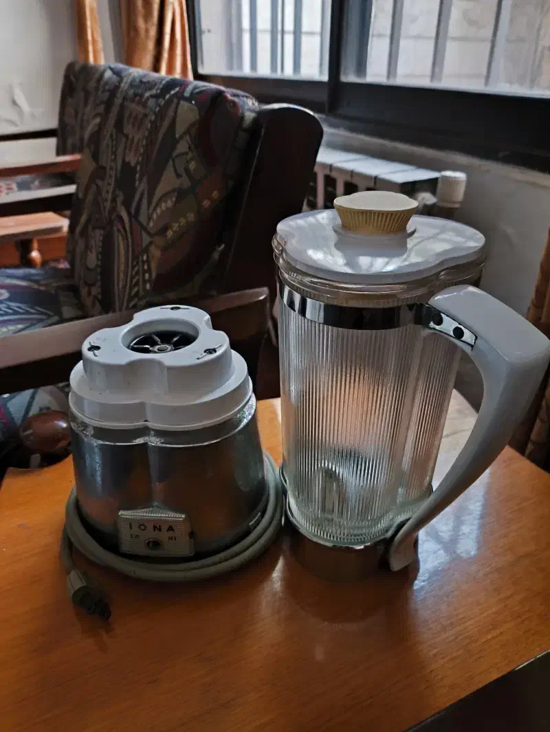 مخلوط کن برقی، برق ۱۱۰|آبمیوه‌گیر و آب‌مرکبات‌گیر|تهران, زعفرانیه|دیوار