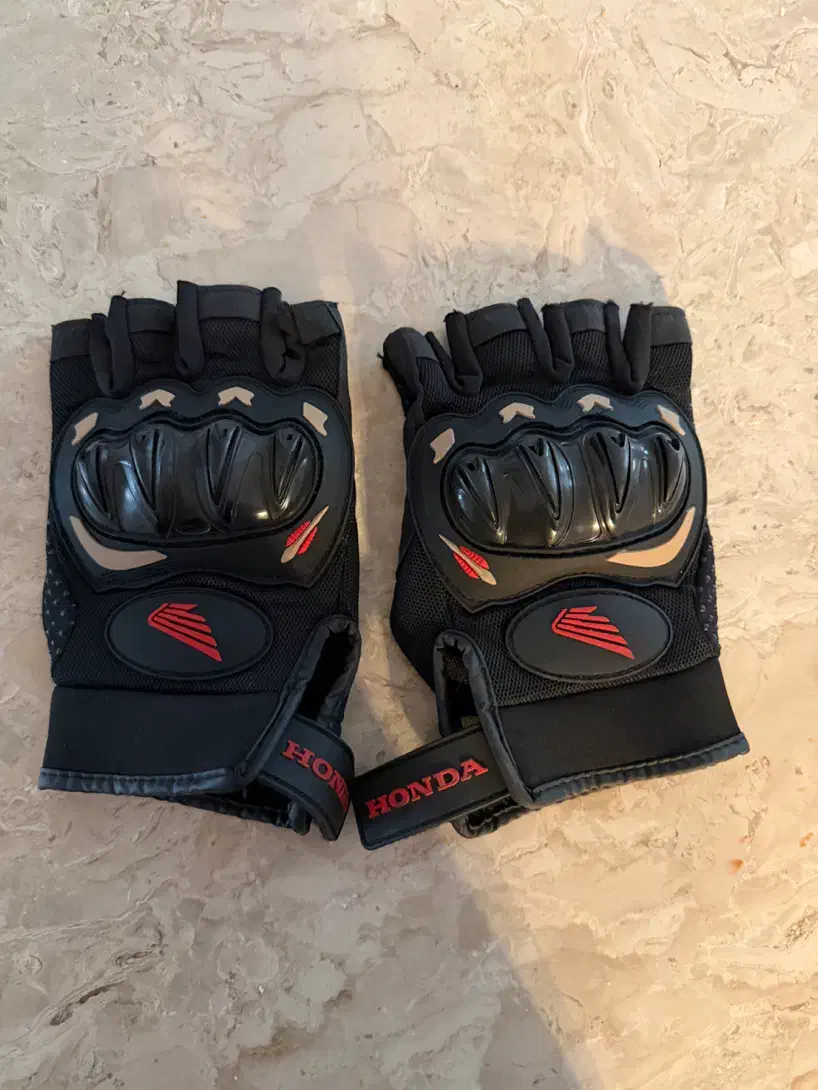 Cbr 1000|موتورسیکلت|تهران, ده‌ونک|دیوار