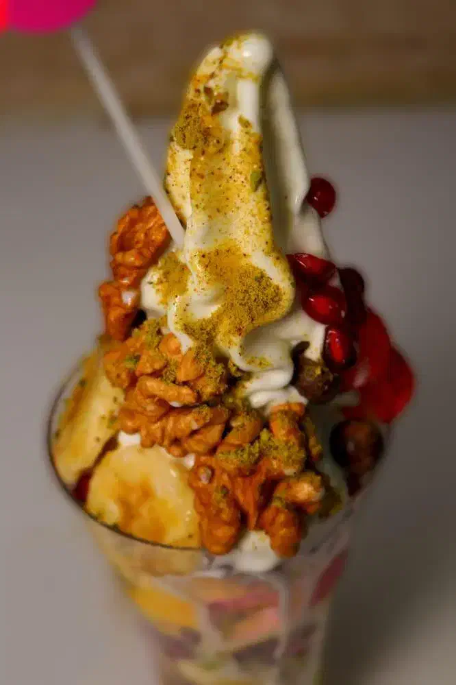 نیرو کار در بستنی فروشی|استخدام خدمات فروشگاه و رستوران|اهواز, بهارستان|دیوار