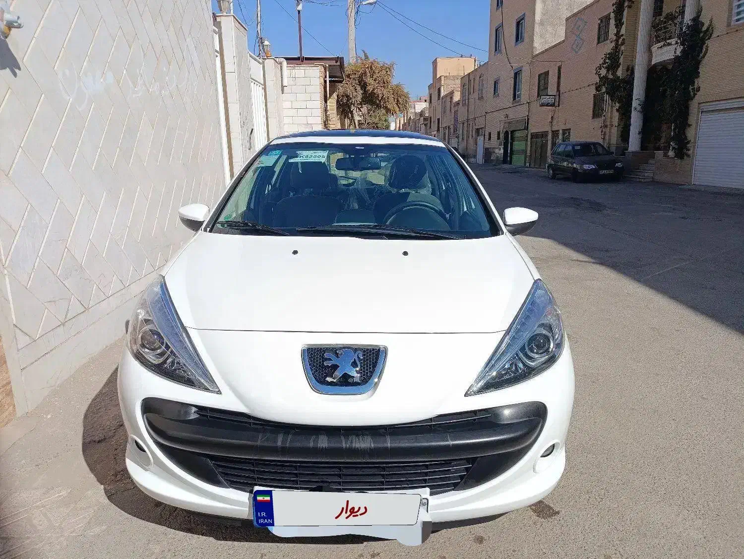 207 تیوفایو پاناروما 1404|خودرو سواری و وانت|کرمان, |دیوار