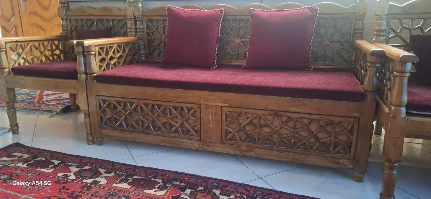 مبلمان سنتی ۱۰ نفره و ناهارخوری خوری ۴ نفره|مبلمان خانگی و میز عسلی|تهران, بهار|دیوار