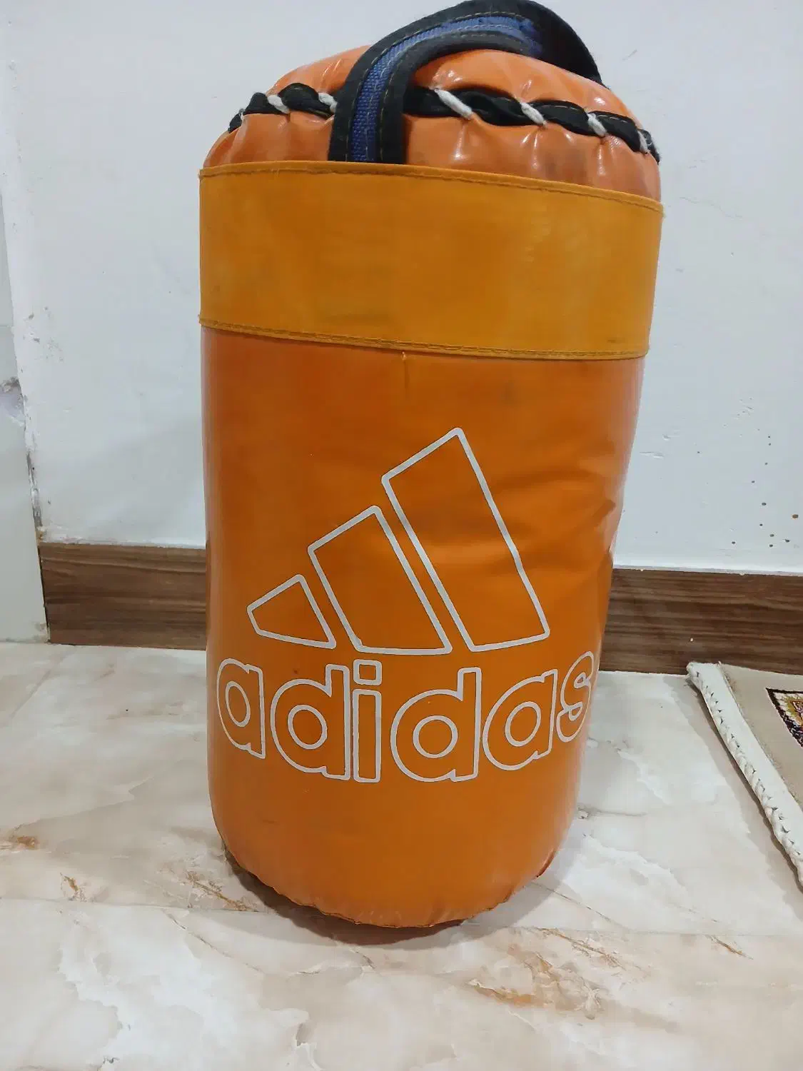 کیسه بوکس|تجهیزات ورزشی|رشت, دخانیات|دیوار