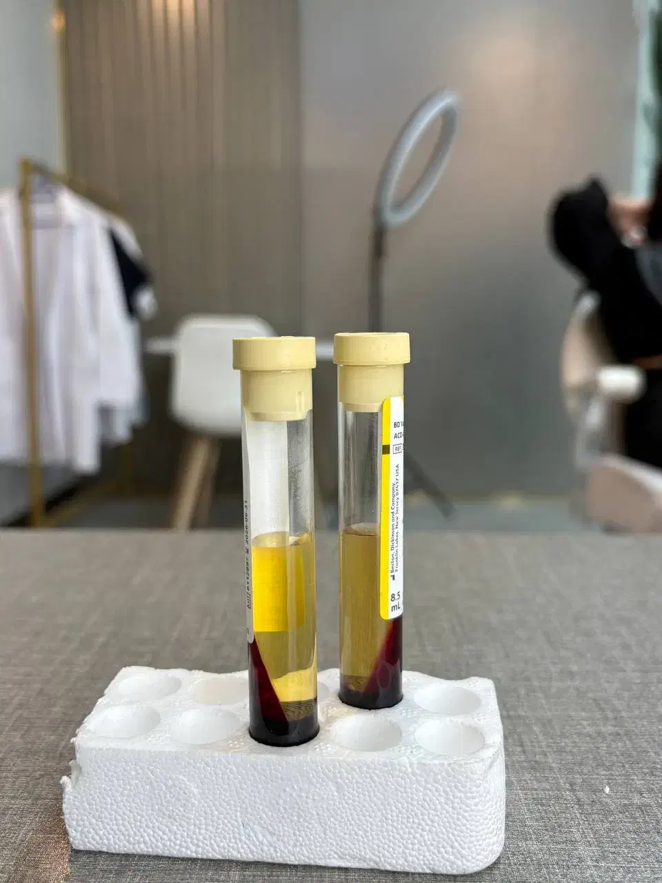 کلینیک پوست و مو با تخفیفات فوق العاده|خدمات آرایشگری و زیبایی|فردیس, منظریه|دیوار