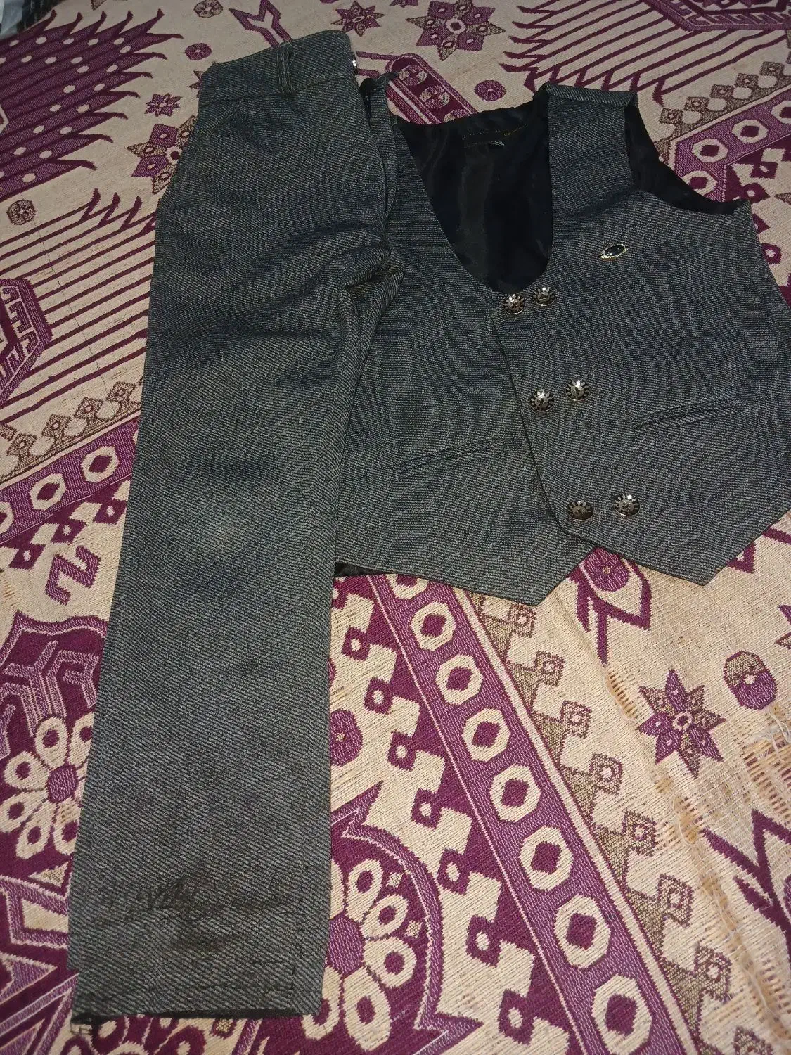 لباس بچگانه در حدپسرانه|کفش و لباس بچه|تربتحیدریه, مظفریه|دیوار