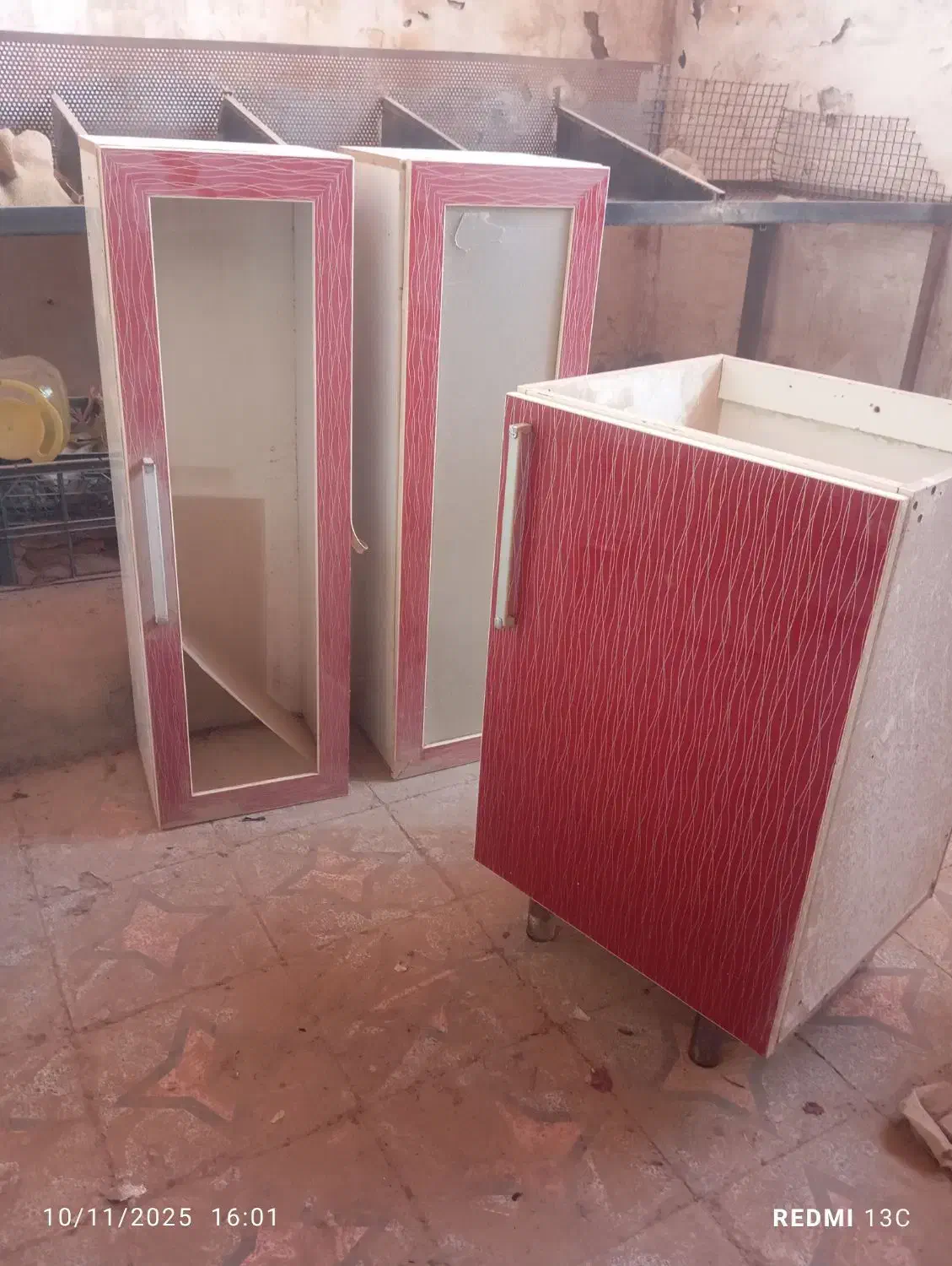 چهارتا کابینت با میز کامپیوتر|میز تحریر و کامپیوتر|کارون, |دیوار