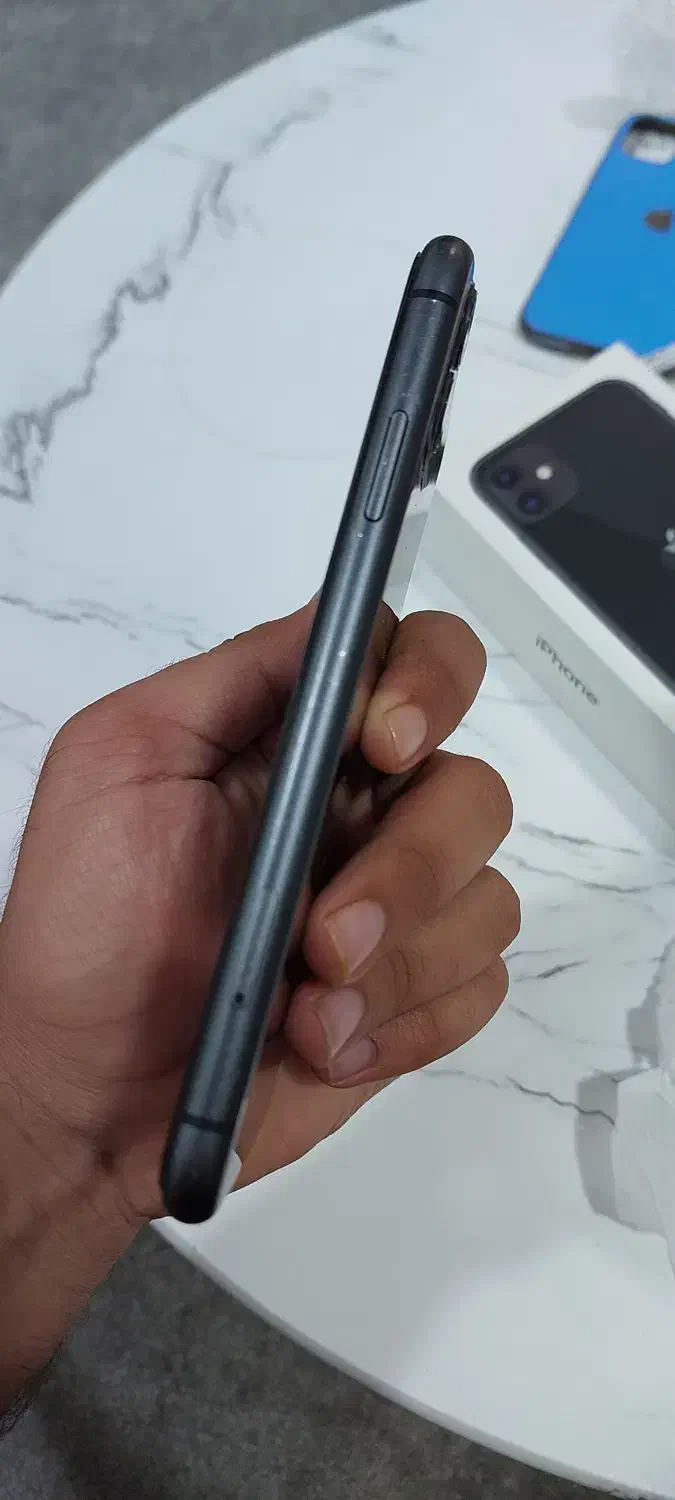 ایفون 11 نرمال|موبایل|برازجان, |دیوار