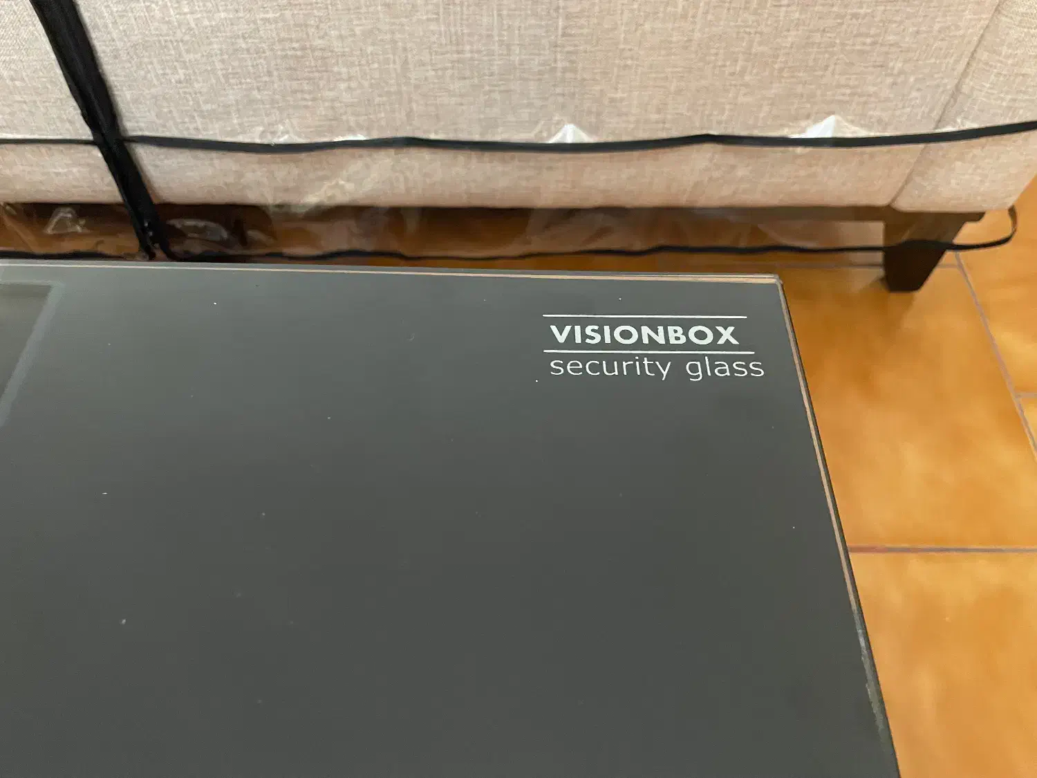 میز تلویزیون ۴ طبقه تمام شیشه visionbox security|میز تلویزیون|تهران, سهروردی|دیوار