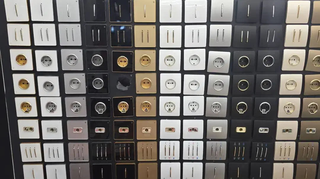 برقکار حرفه ای .برق صنعتی .رفع اتصالی برق .سینی|خدمات پیشه و مهارت|شیراز, زرهی|دیوار