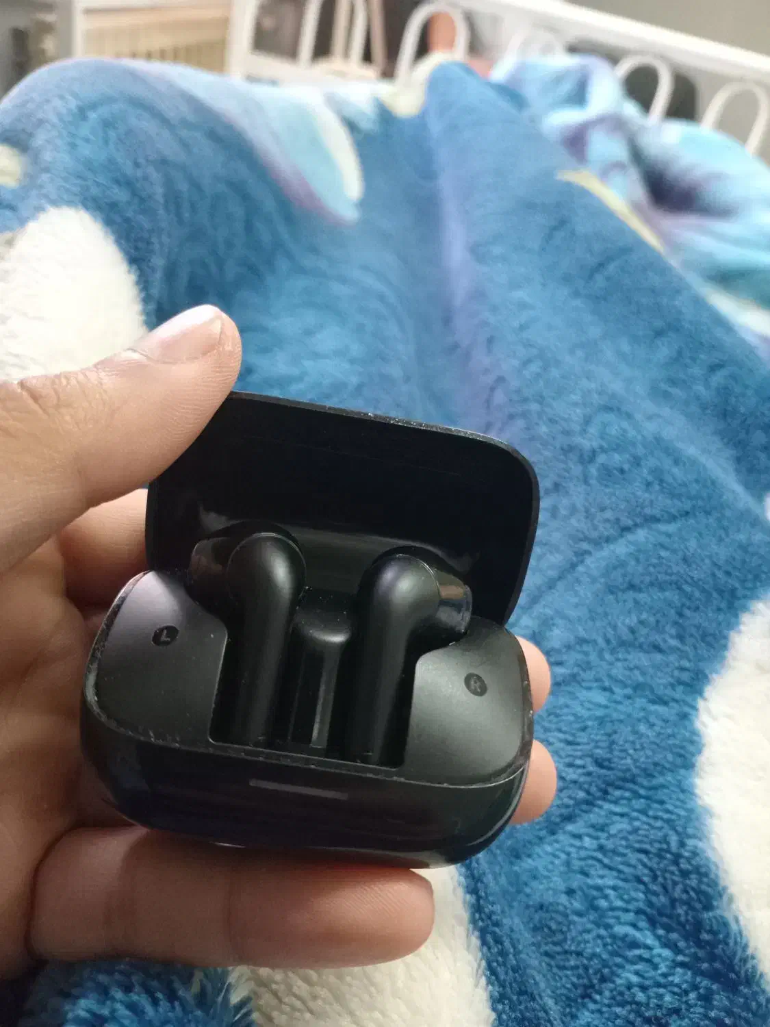 ایرپاد ساندکور k20i|پخش‌کننده همراه|اندیشه, اندیشه فاز ۳|دیوار