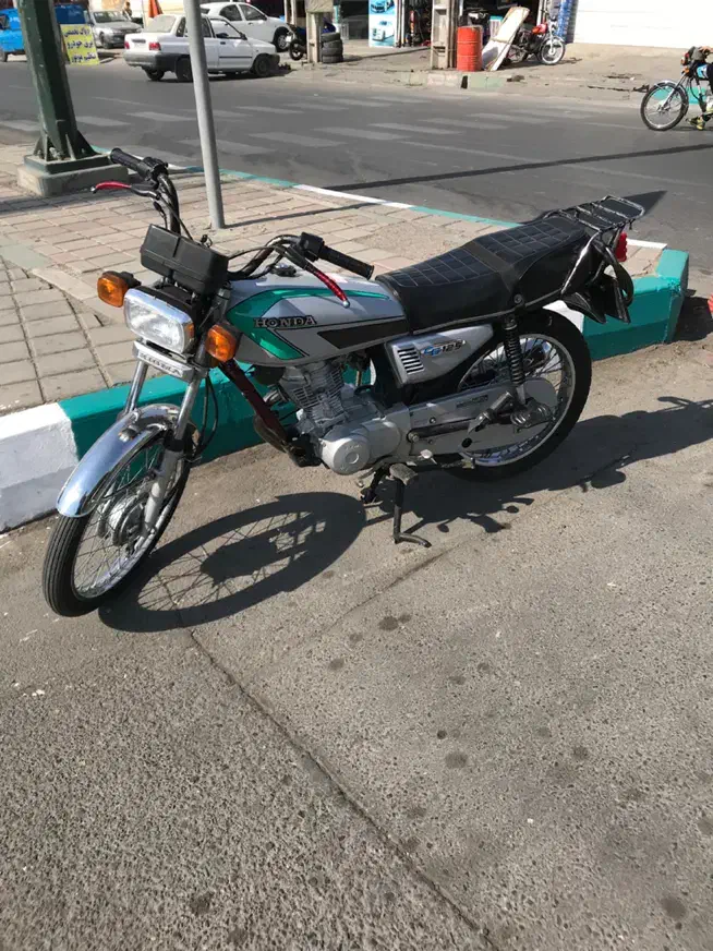 هوندا مدل ۹۰ زیگما هندا|موتورسیکلت|تهران, نعمتآباد|دیوار