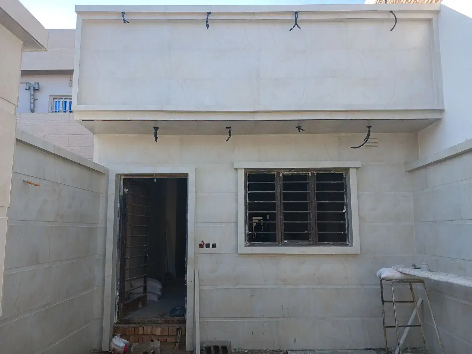 کارگر کاشی کار میخام|استخدام معماری، عمران و ساختمانی|گنبد کاووس, |دیوار