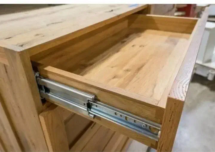 تعمیرات کابینت کمد لباس دراور .ریل جک لولا|خدمات پیشه و مهارت|یزد, |دیوار