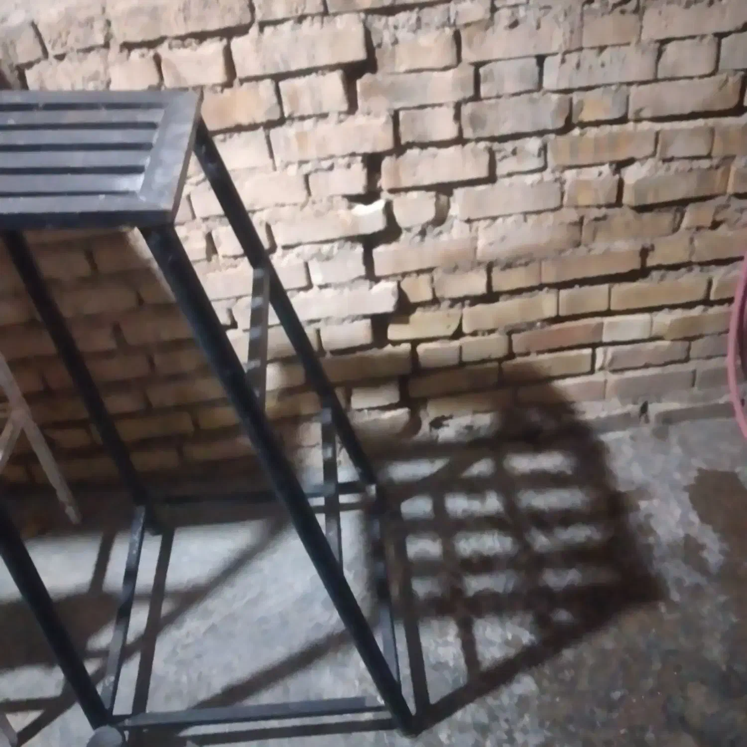 چهارپایه|صندلی و نیمکت|دزفول, |دیوار