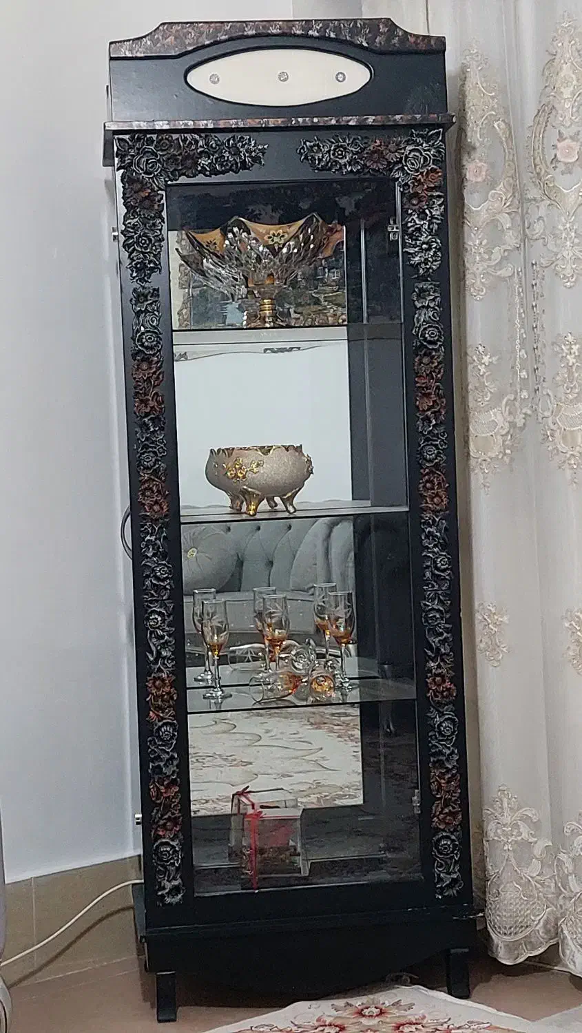 بوفه|بوفه، ویترین، کنسول|هشتگرد, شهرک اداری|دیوار