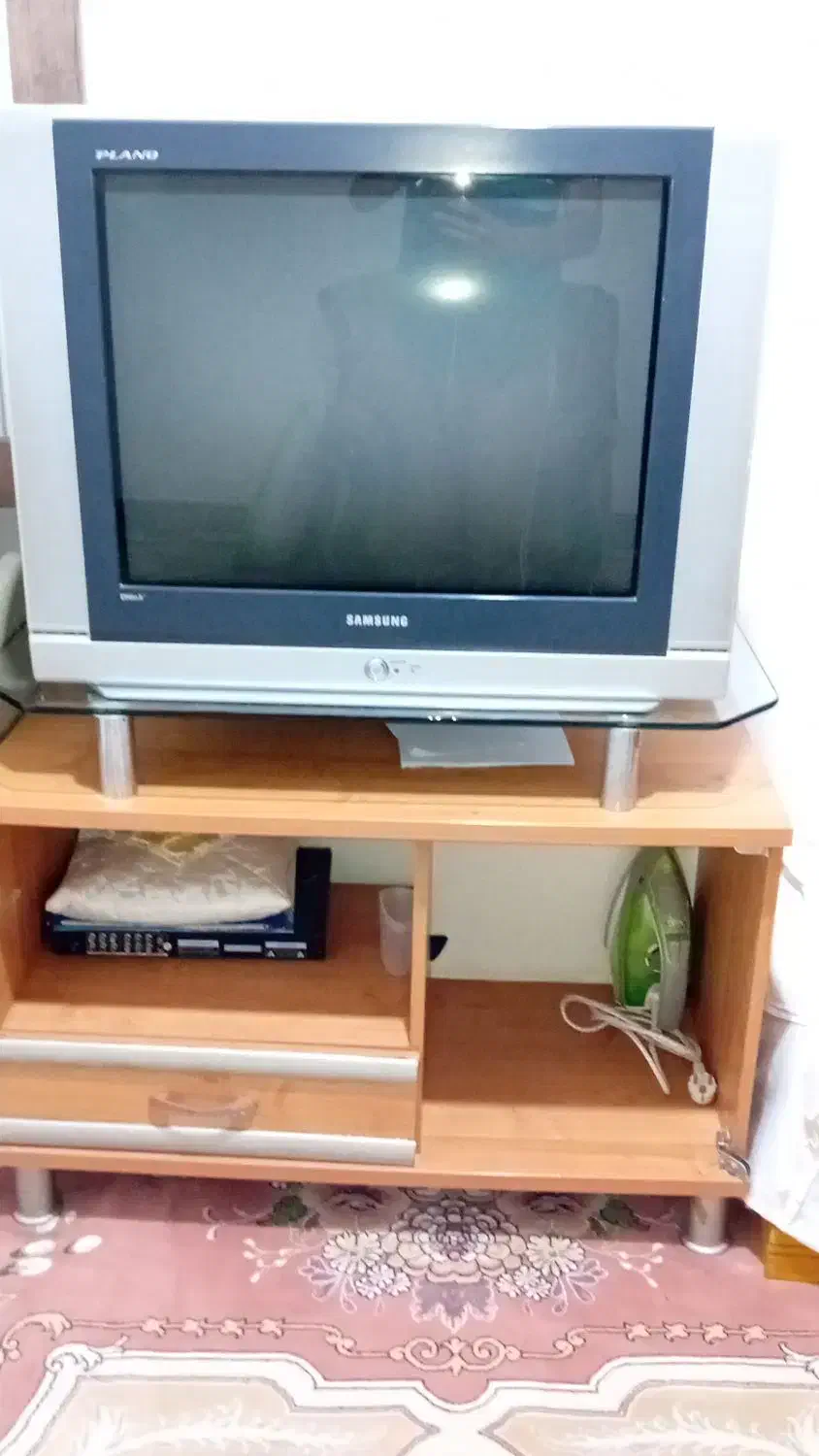 تلویزیون ۲۹ اینچ|تلویزیون و پروژکتور|گنبد کاووس, |دیوار