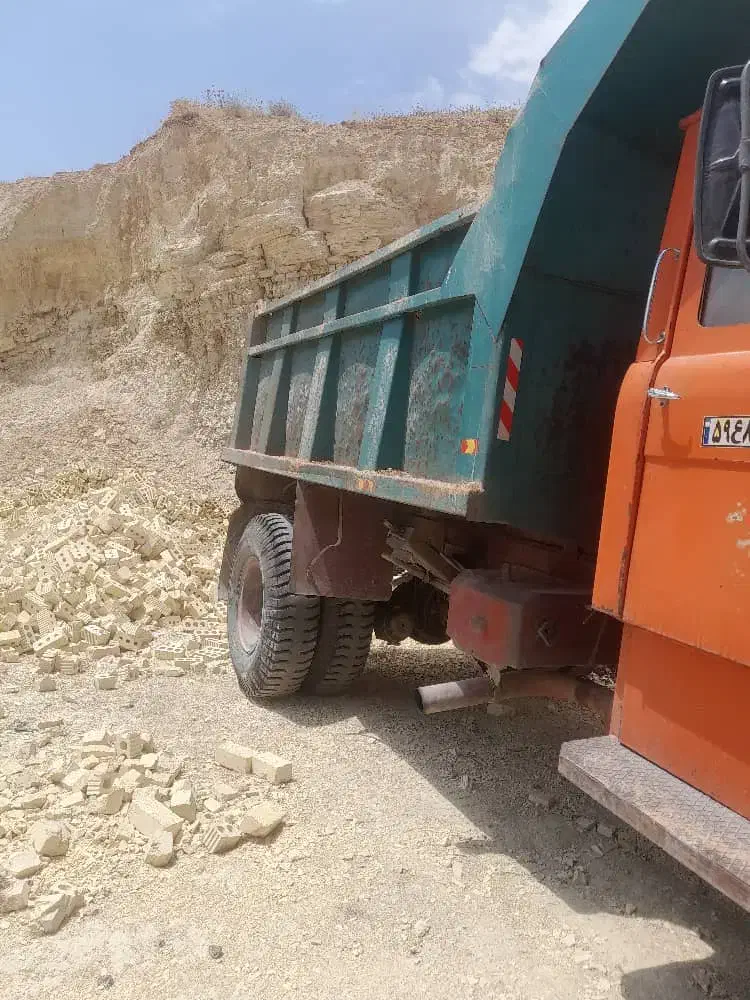 لیلاند مدل ۶۱|خودرو سنگین|شیراز, شهرک فرهنگیان|دیوار
