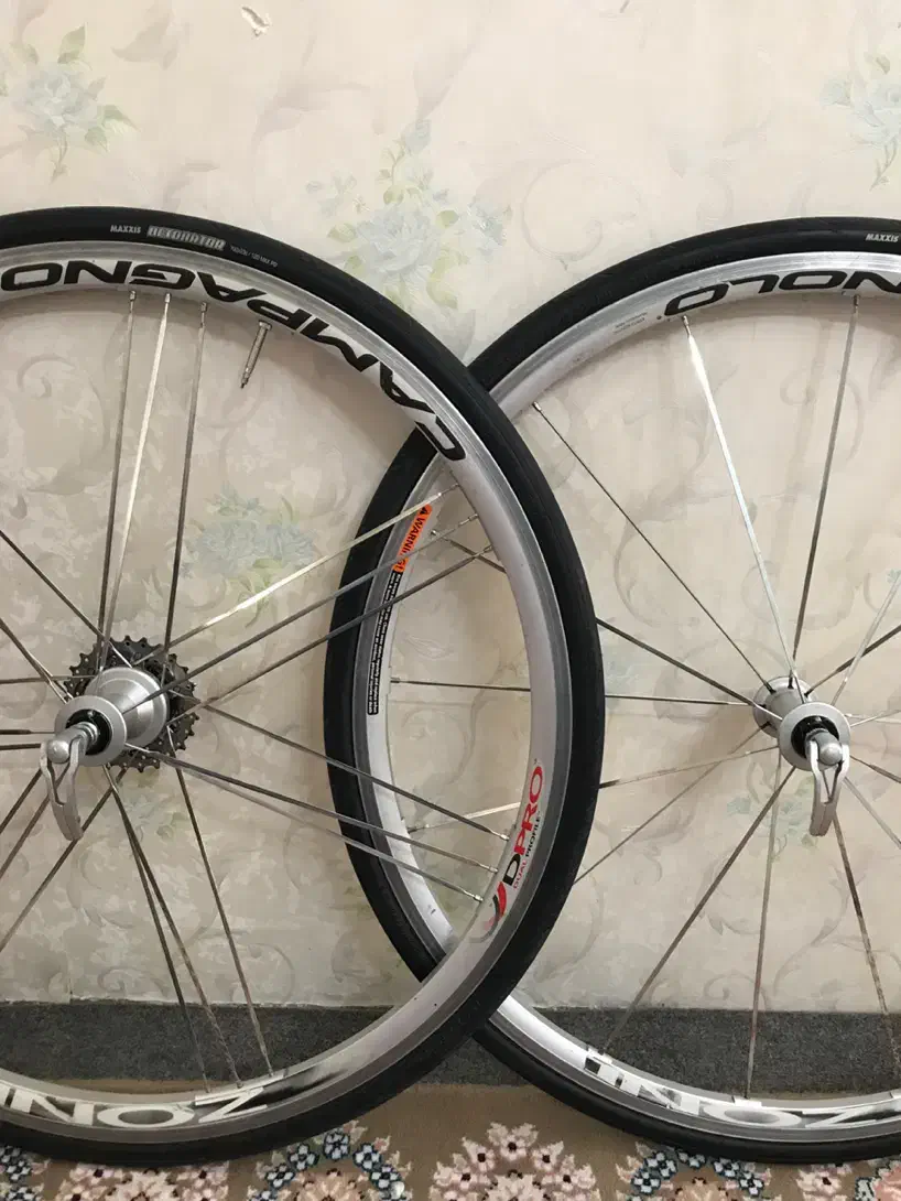 طوقه دوچرخه کورسی کمپانیول|دوچرخه، اسکیت، اسکوتر|تهران, دهکده المپیک|دیوار