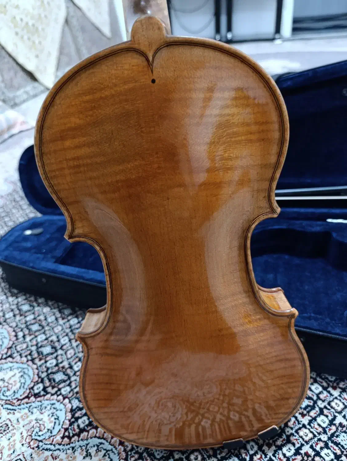 ویلون دست ساز آقای جمشید روستایی|ویولن|تهران, بلورسازی|دیوار